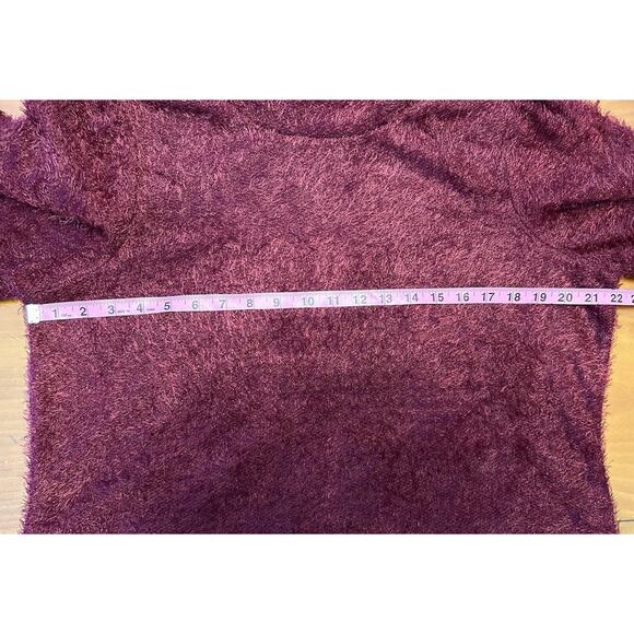 STATUS BY CHENAULT Eyelash Pull-Over Sweater Wine Women’s XL Soft NWT - Picture 4 of 8